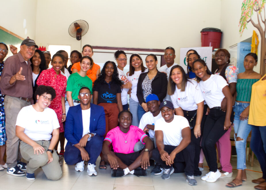 ISAMT realiza encuentro comunitario para la salud mental de Boca Chica